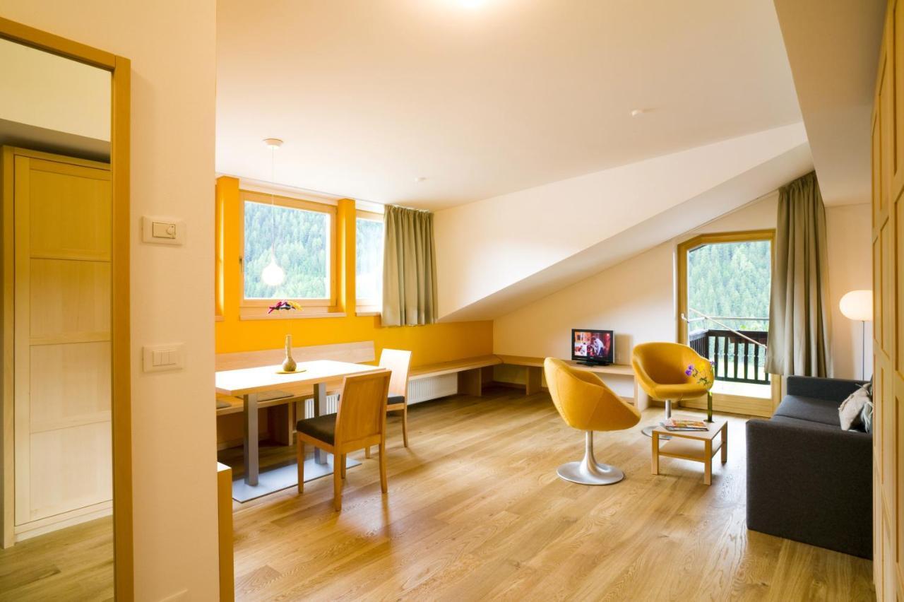 Kreativ Hotel Landhaus Schweigl Ultimo Phòng bức ảnh